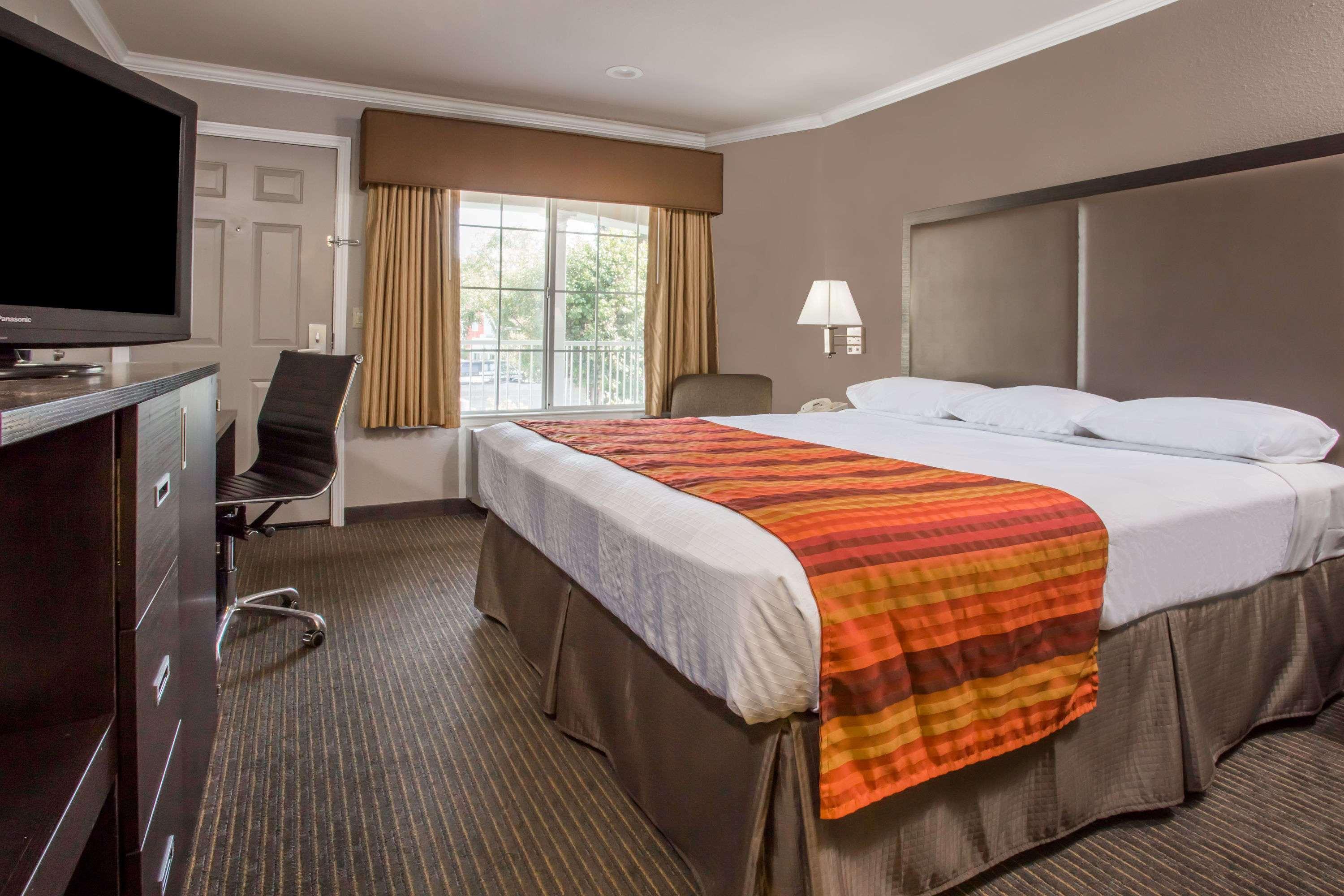Motel Super 8 By Wyndham Mountain View Exteriér fotografie